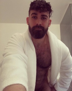 beardburnme:  Beardedbenefit instagram