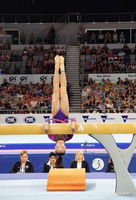 Chen Yile at Melbourne World Cup qualifications (photos from 体操光年)