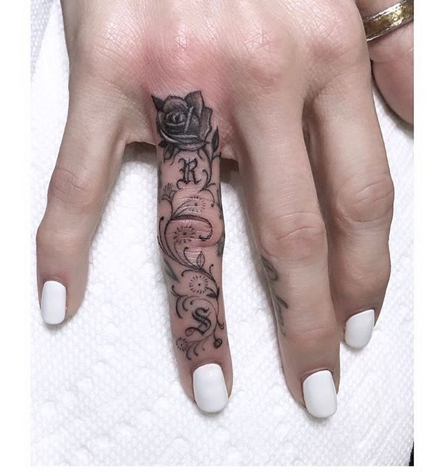 Black Temporary Tattoos Minimalist Line Art Small Size Women - Temu