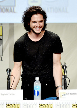 gameofthronesdaily:  Kit Harington attends