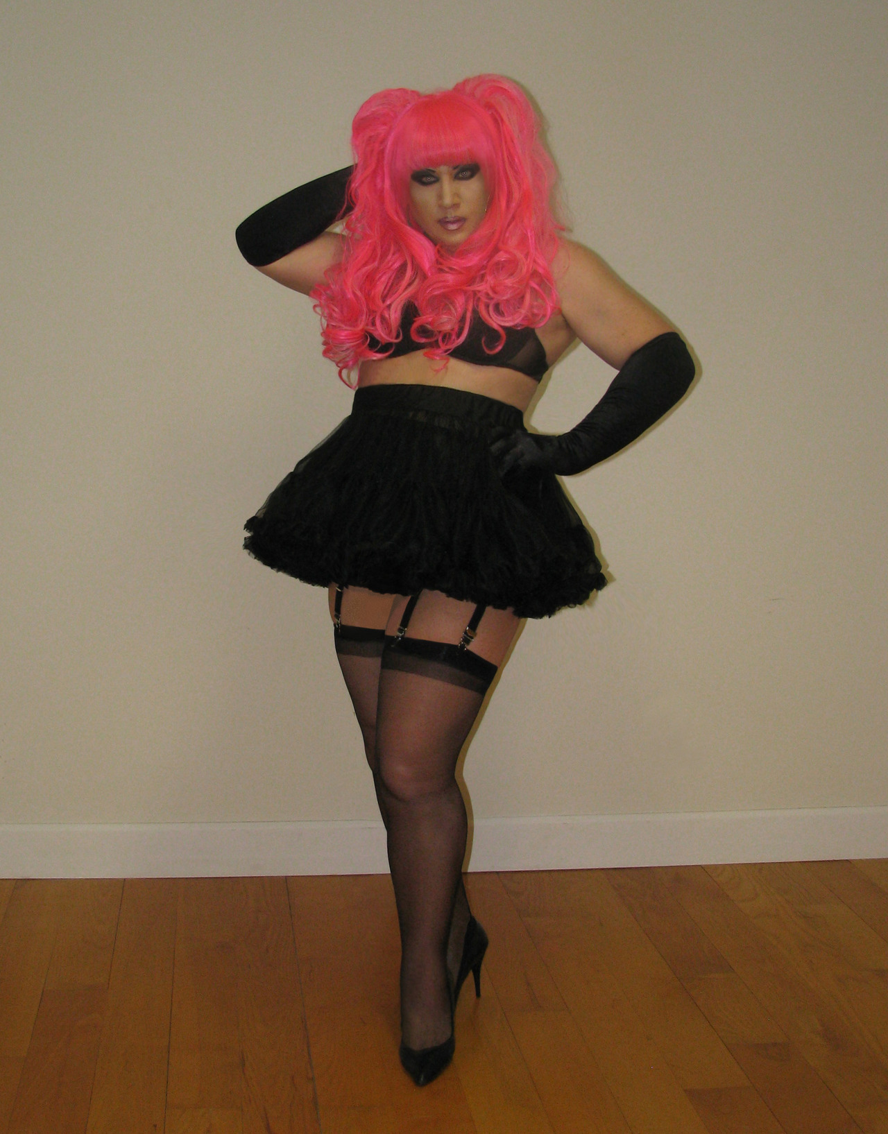 abbyobriensgenderbendingblog:  I finally found a nice outfit and look for grocery