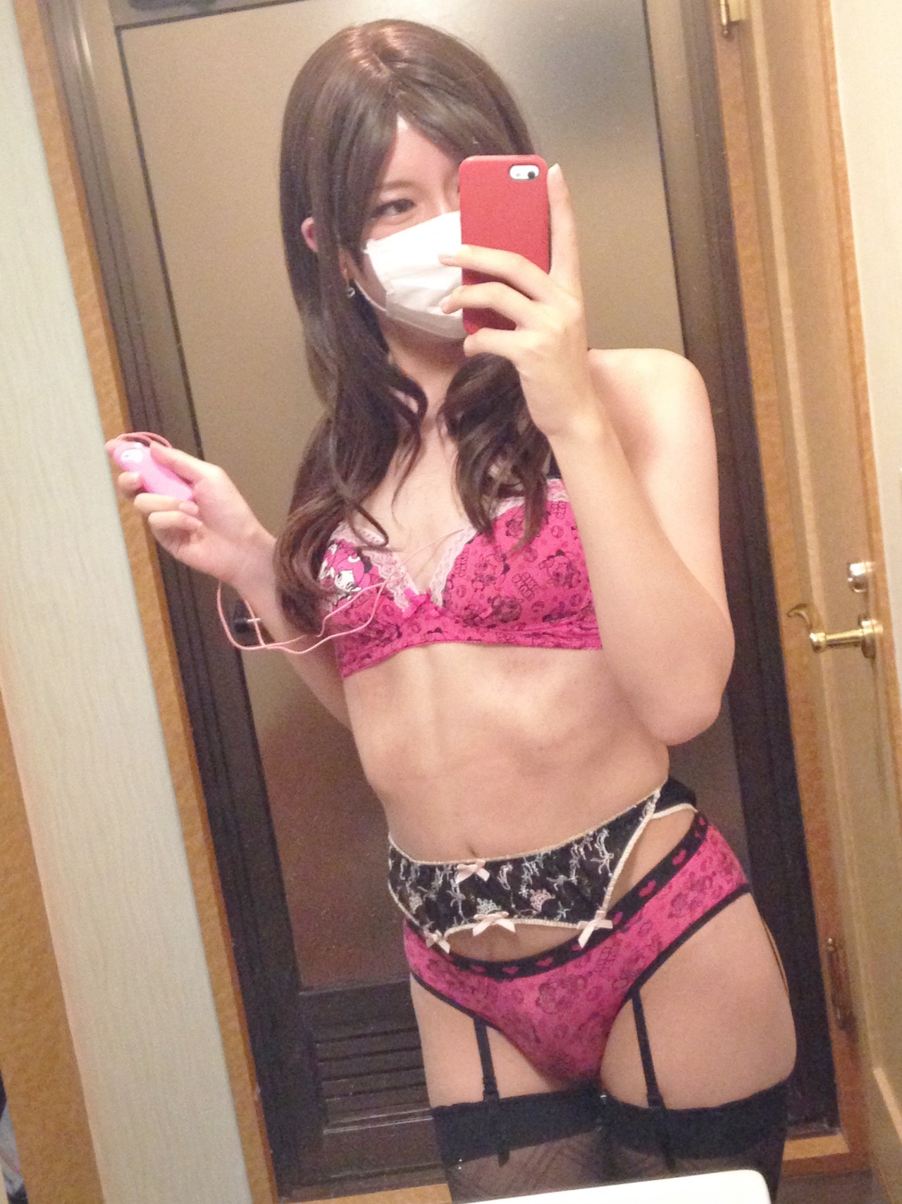 xmikucd:I love pink panties and bras♡♡ Sissy should wear pink lingerie♡♡