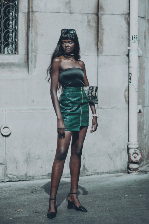 Nyadak / Duckie Thot