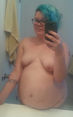 lovethechub:  tiny boobies, big belly. Come say hi! craftylindsey.tumblr.com