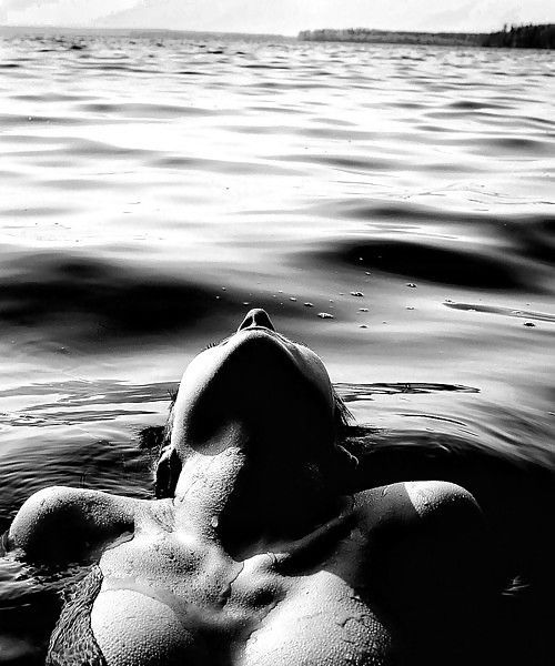 “(&hellip;) I decided to let myself drift with the tide, to make not the least