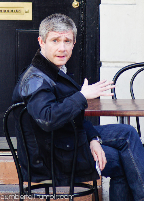 cumberfoil: The many expressions of Martin Freeman. Pictures taken on North Gower Street, London (21