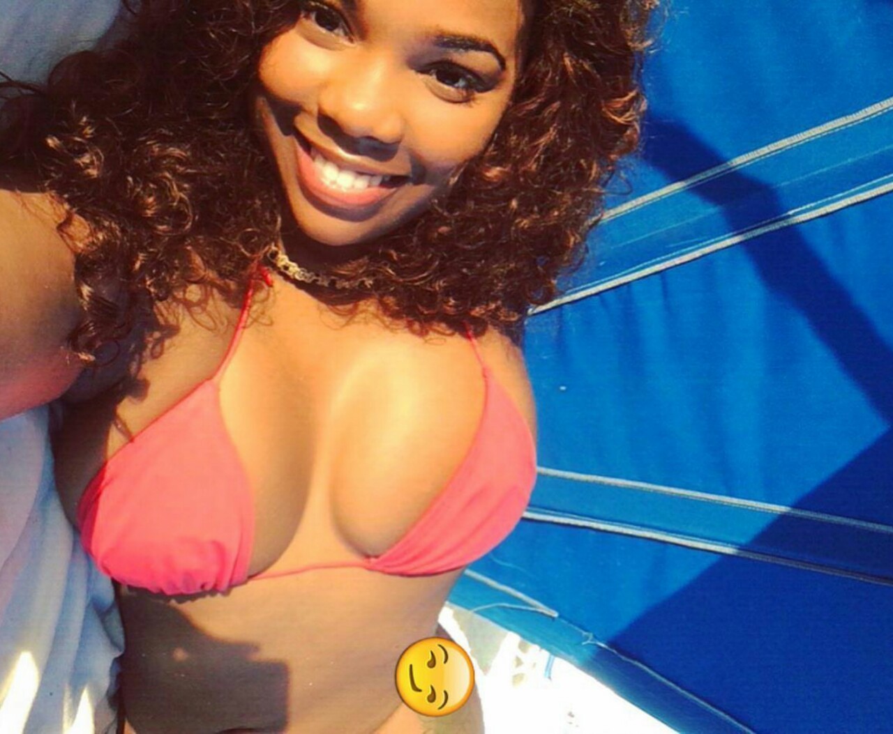jazziedad:  CurvyLicious Ms Ravie_Loso ❤ ❤