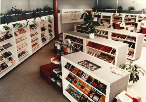 Software Galleria Store, Sunnyvale CA (1981)Source : ClassicTech