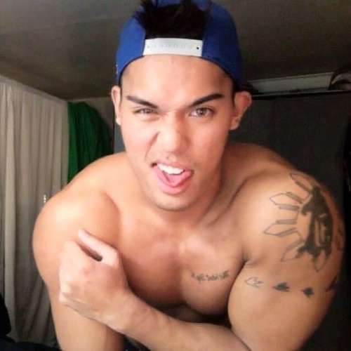jayshausoffitness:  Apparently my friend Steve says I’m a whore BWAHAHA 