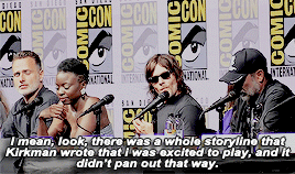 Jeffrey Dean Morgan answers a fan question at the The Walking Dead panel at Comic Con 2018