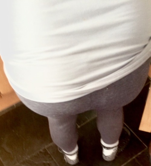 Sister in yoga pants , doesn&rsquo;t she know this is what makes me want to fuck her so much !!!