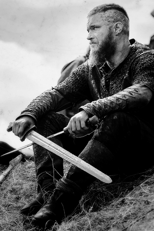 vikingshistory:    “I am weary and I’m blood-sickened, and that is the truth.”