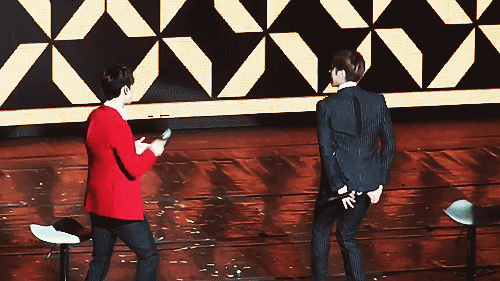 vanitysixx:  TVXQ doing the “La Colita" at the catch me concert in Santiago (cr: Vivian B)   يونهو مستمتعععع xD