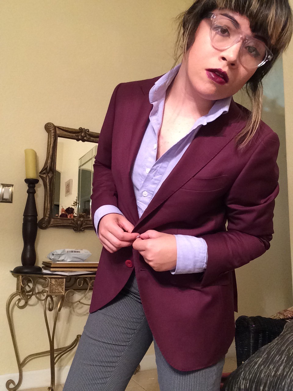 danadevito:  My phone’s been broken for too long and now that it’s fixed, I’ll