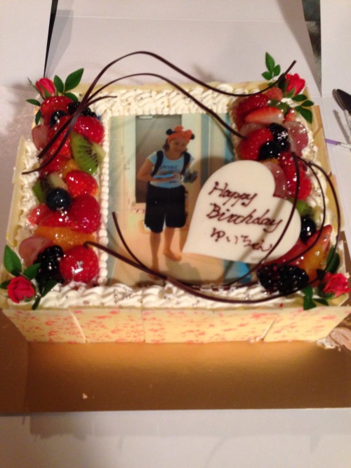 yuihan0812:  Happy Birthday Yuihan \(^_^)/