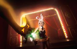 League of legends (Riven)More Cosplay Photos