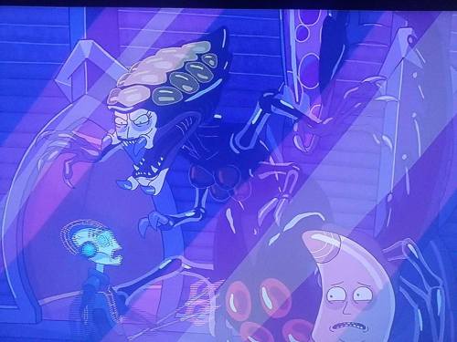 syfycity:  A lot of Aliens references keep poping up on my shows…