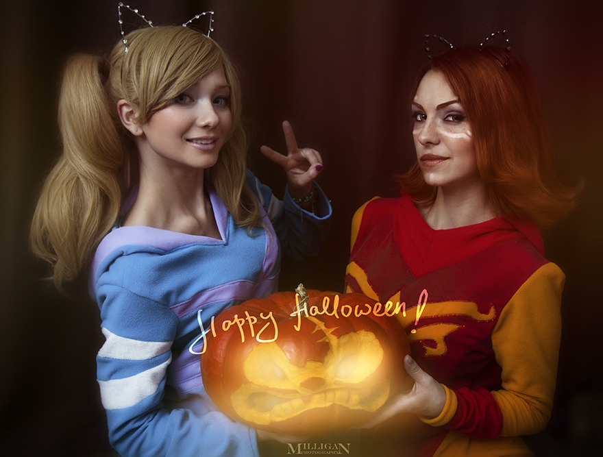 Happy Halloween, pals!Iris as LinaOlya as Crystal MaidenKarina as Windrangerand Mr.Pudgephoto