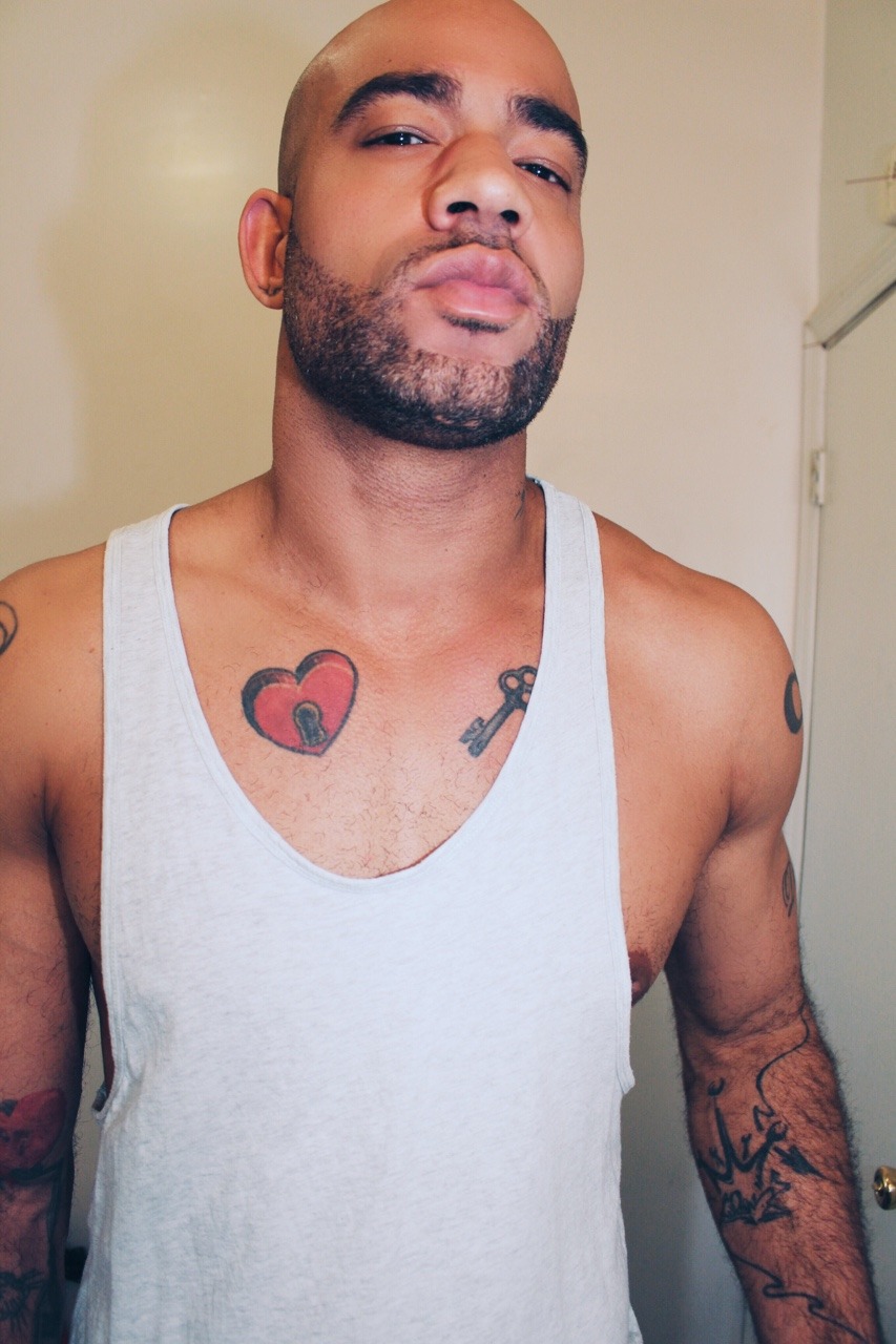 inadvertentlee:  This will have to do until I get out this barber chair IG: inadvertentlee