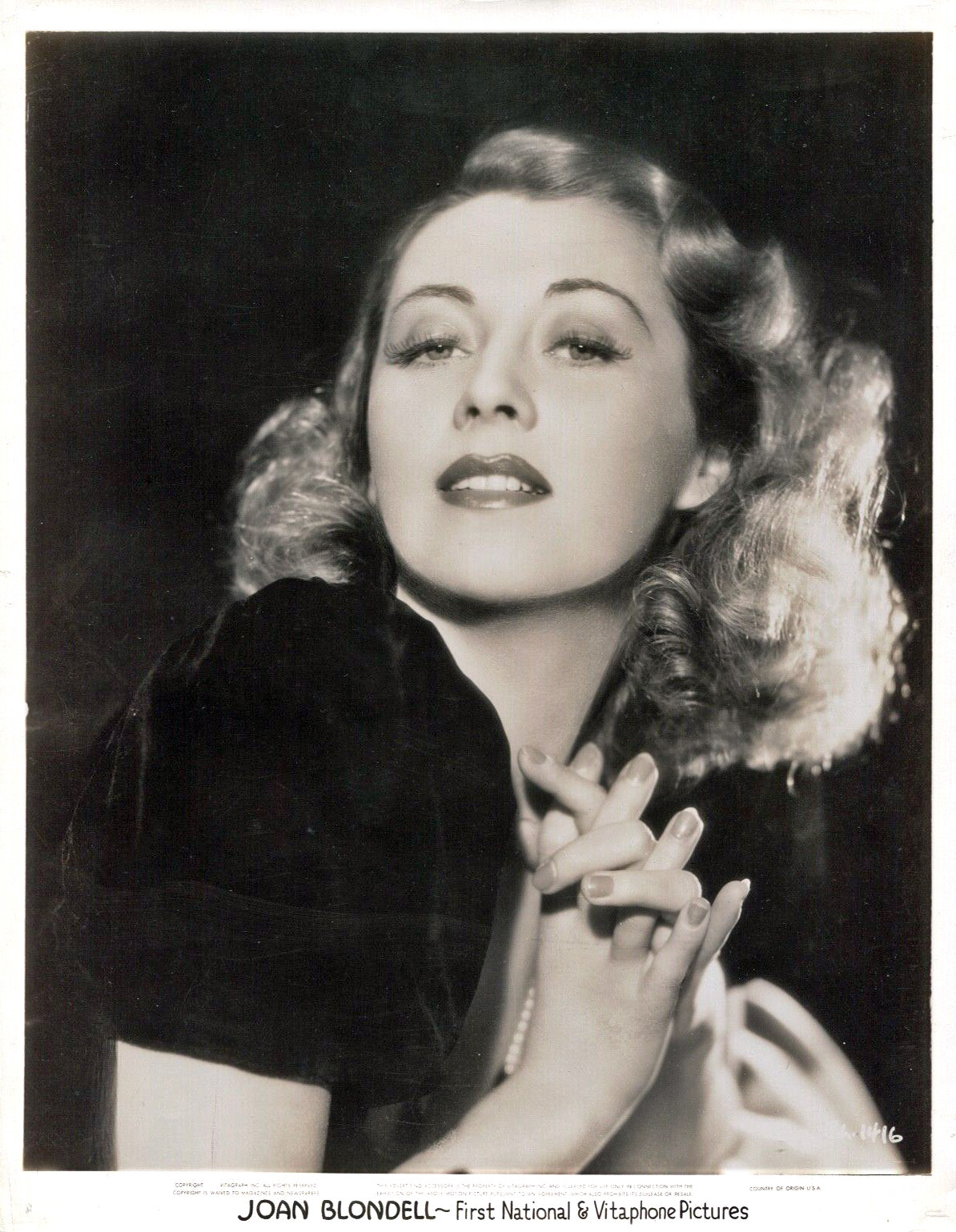 fitesorko:
“Joan Blondell
”