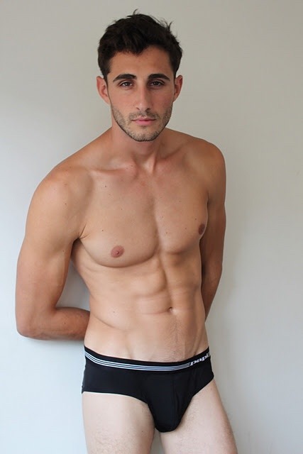 gayjockstuds:  byo-dk—celebs:  Name: Josh Truesdell Country: USA Famous For: Model  