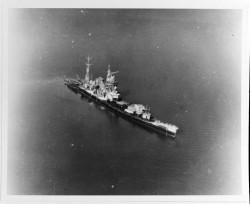 lex-for-lexington:   “Tone sunk in Kure Harbor, circa October 1945.” (NHHC:  NH 86277) 