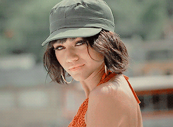 https://64.media.tumblr.com/d16a79bc17a8190f6336a7c190e1301f/tumblr_inline_npzt7enRDA1sccn28_500.gif