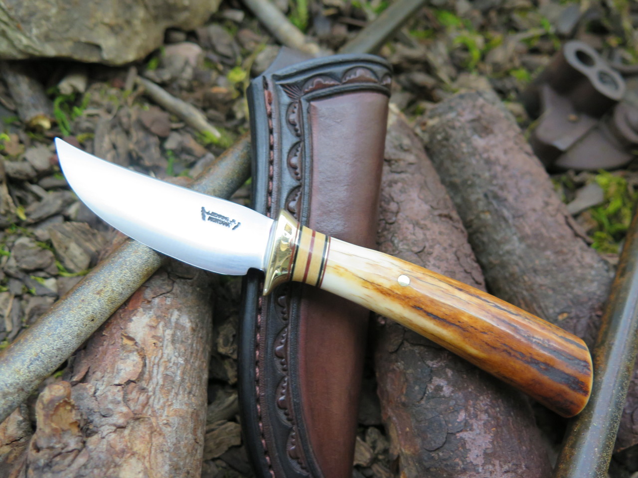 behringmade:  Though the blade is short in comparison to most Behring Made Knives,