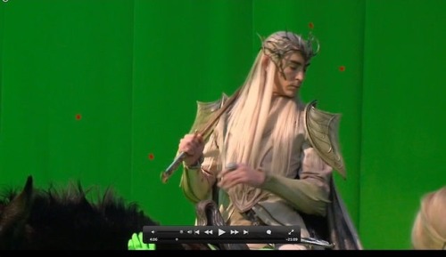 gameofthorins:thranduil-aran:…OH MY SWEET ELVEN JESUS