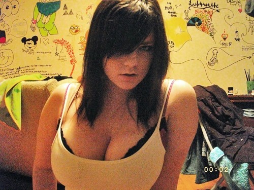 goodbrunettespics:  Brunettes,Brunette,Hot,Petite,Adult,Xxx,Hot,Sexy,Amateur busty emo http://ift.tt/TZZJ0M