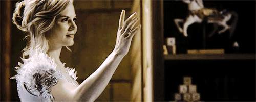 oncepromised:Actual princess, Emma Swan