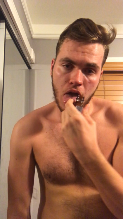 poppersniff: puttanalu:parispopperbate:howudoinbw:blueboy1603:poppersniff:god-ass-fucker:etherealdre
