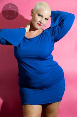 prettyplussize:  Electric Blue Photographer: Stephanie Quates Photography MUA: Asylum Dress: Victoria’s SecretModel: HippyVixen