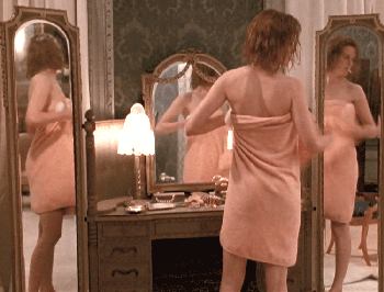 10tripledeuce:  Nicole is unfazed by posing nude on screen