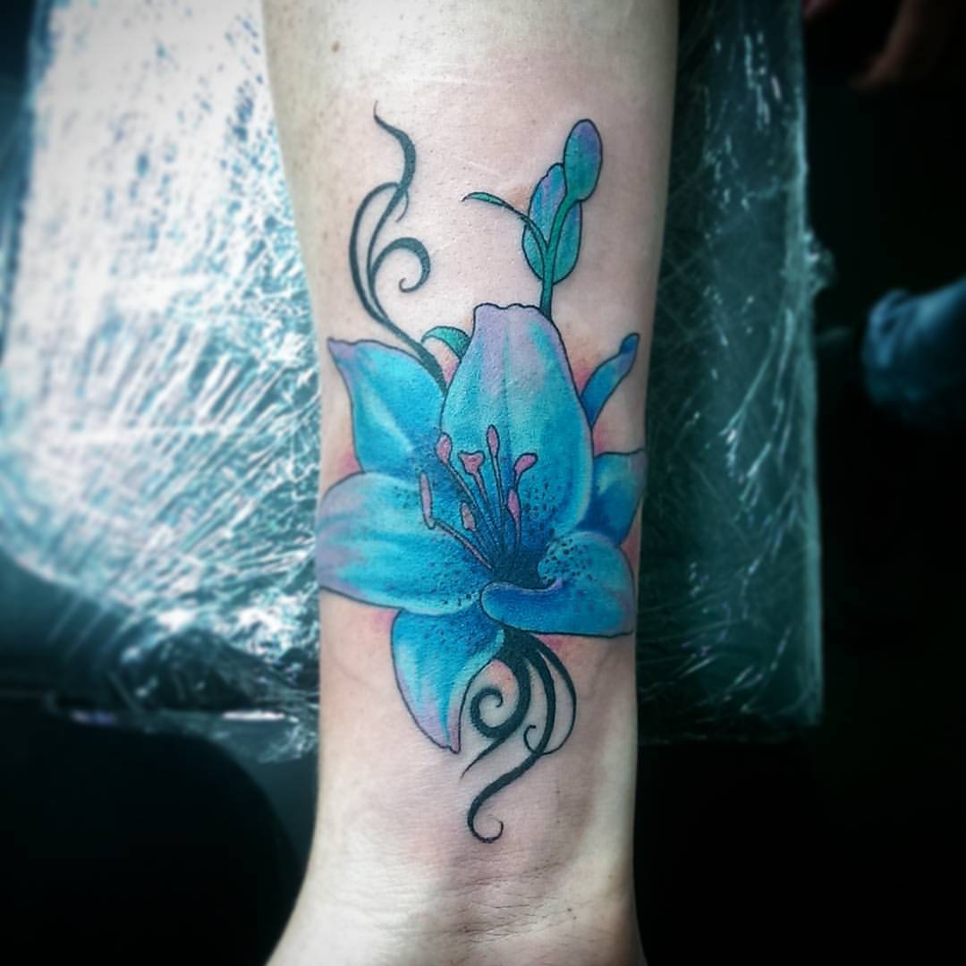 Blue Lilies Girls Hip Tattoo  Best Tattoo Ideas For Men  Women