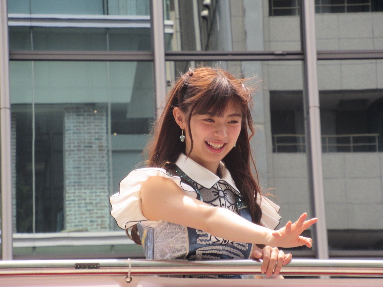 wlerin48:Muto Tomu at the Port of Kobe 150th Anniversary Music Festival Parade (photos