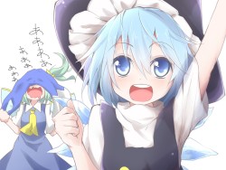 東方、霧雨魔理沙、チルノ、大妖精、hiro (pqtks113)、高解像度、４：３アスペクト比、霧雨魔理沙（コスプレ）、シャツ、ドレス、リボン、ヘアリボン、アスコットタイ、ウィッチハット、ブラックドレス、サイドポニーテール、よだれをたらしている、clothes