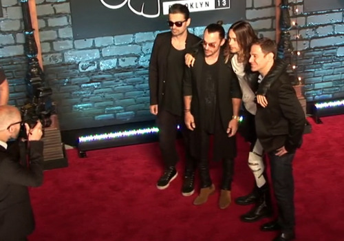 mymarsrevolution:  30 Seconds to Mars @ MTV VMA’s 2013 Red Carpet 