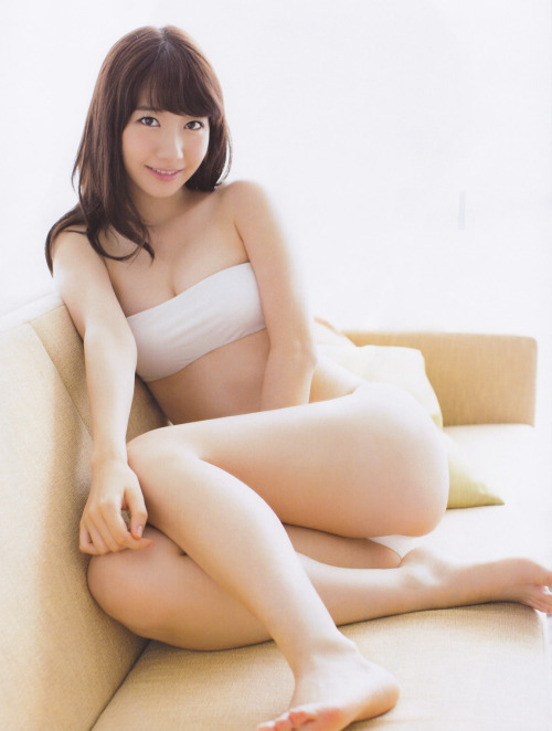 XXX FRIDAY (2013.10.25) Kashiwagi Yuki 柏木由紀 photo