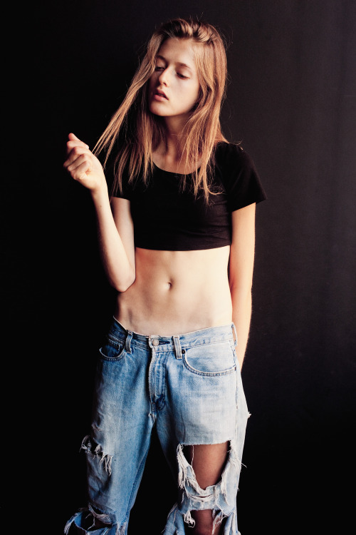 hannahsider:  Logan (The Society) Hannah Sider © 