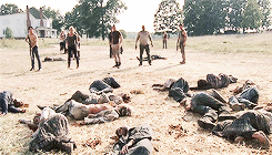 dontlookbackcarl:  The Walking Dead Meme Eight Scenes [1/8] → “Pretty Much Dead