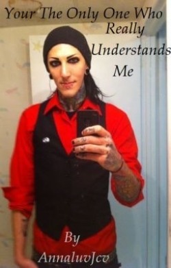 balz-probably-hates-you:  balz-probably-hates-you:  remember that one time chris and ricky had matching selfies yeah me too   (also excuse the writing on chris’s photo idk where that even came from)  lol when couples match thoooo