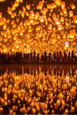 mystic-revelations:  Festival of Light, Thaialnd