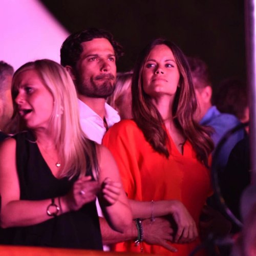 crownprincesses: Prince Carl Philip and Princess Sofia of Sweden enjoyed the the Avici concert 