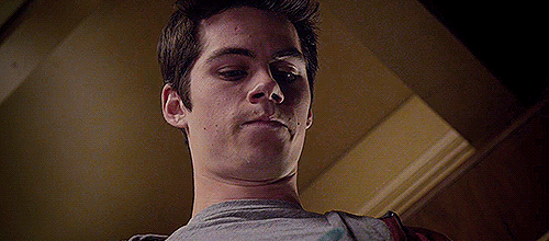 dylanhoechlin:  TEEN WOLF canon scenes rewritten:  In which the Wolfsbane at the Motel still makes Scott really horny, but it isn’t Allison he wants.  