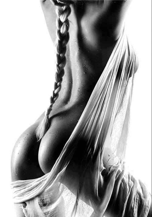 sweetmorgane:  Wet… 