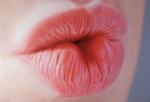 qwhex:  hyperrealist painting by lartigue melanie