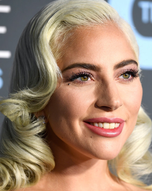 beallright:  Lady Gaga attends the 24th annual Critics’ Choice Awards at Barker Hangar on January 13, 2019 in Santa Monica, California.
