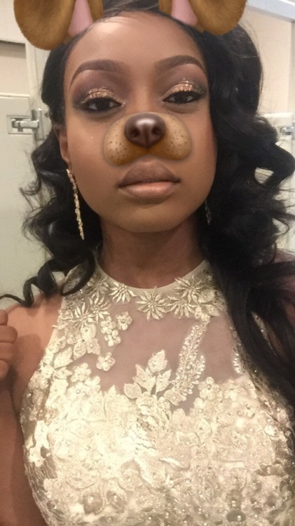 rolatoria:i know its not munday but look at my birthday makeup