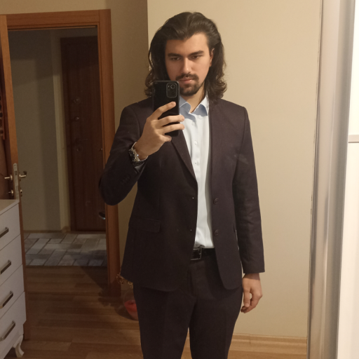 Sigara kullanmıyorum sağol kendimi yakıyorum ben